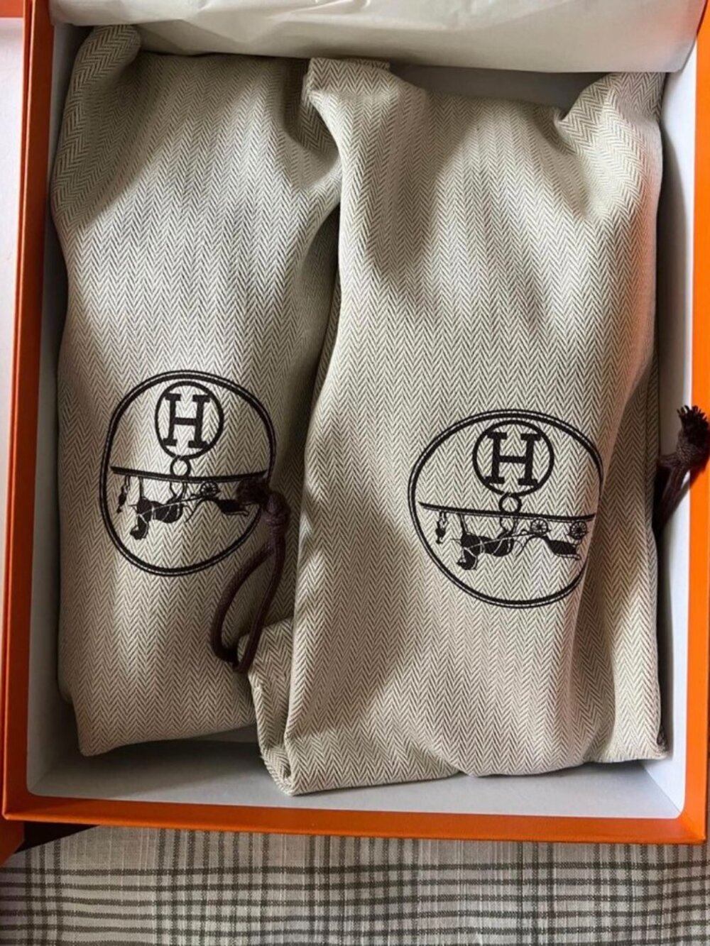Hermes Oran Slides - Picture 2 of 4